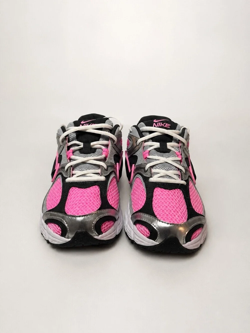 Nike this sneaker